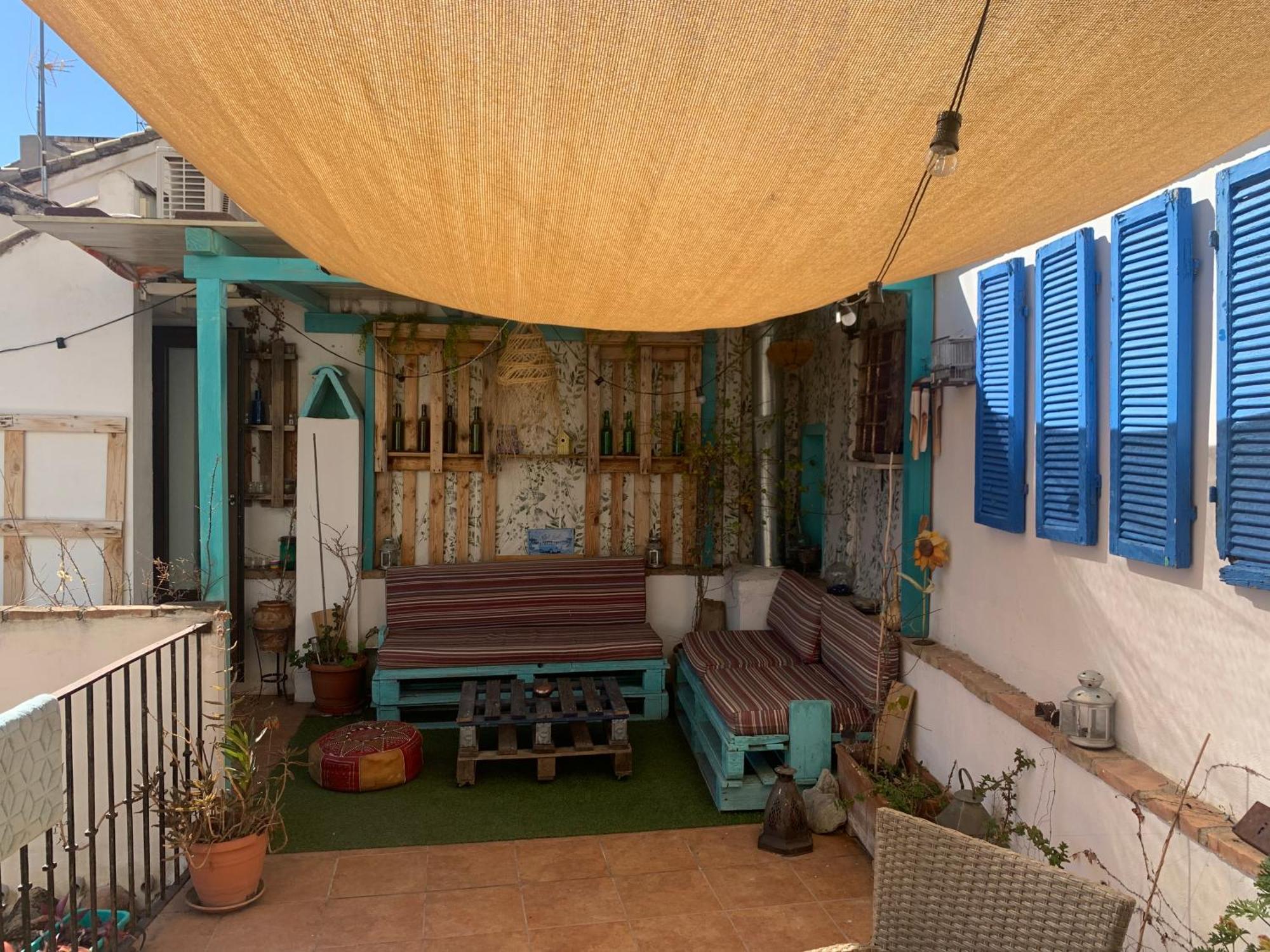 La Casa Rota De Granada
